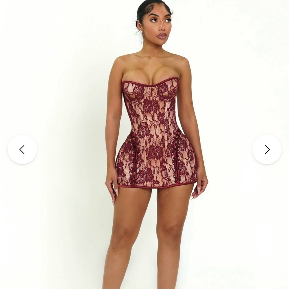 Autty Simone alluring 2 in 1 corset dress burgundy